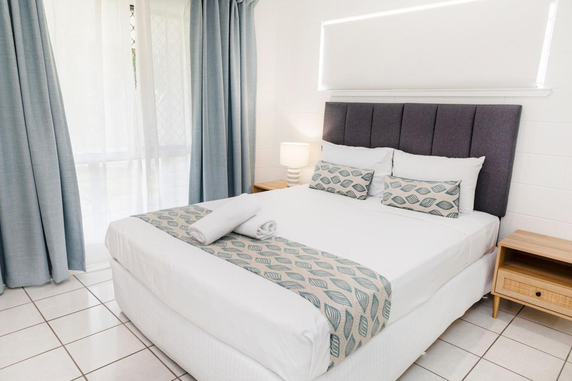 Palm View Holiday Apartments Bowen Rom bilde